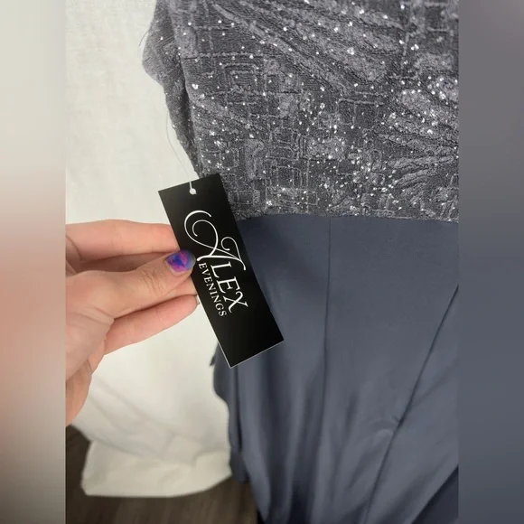 Alex Evenings Long Side Ruched Glitter Jacquard Knit Jersey Gown Size 6 NWT - Picture 8 of 16